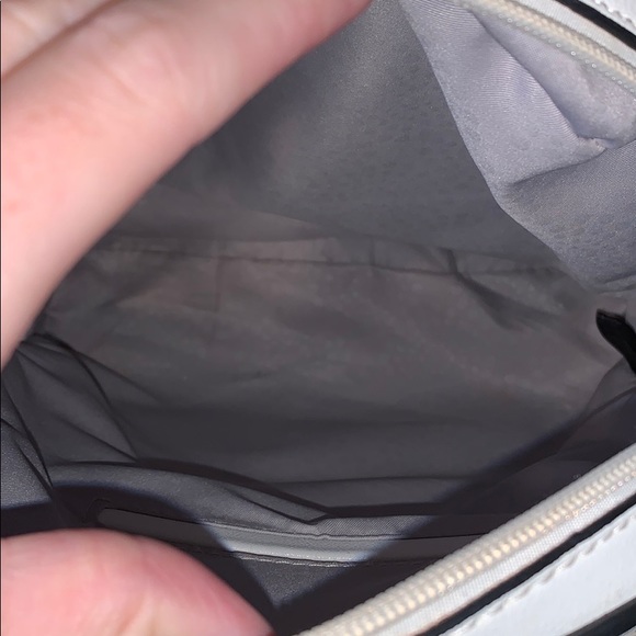 Backpack - Picture 4 of 6